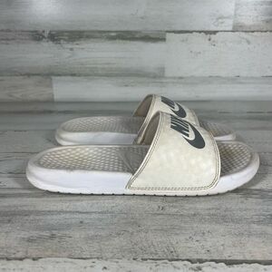 Nike Sandals Womens Slides Victori One White‎ Open Toe Size 8